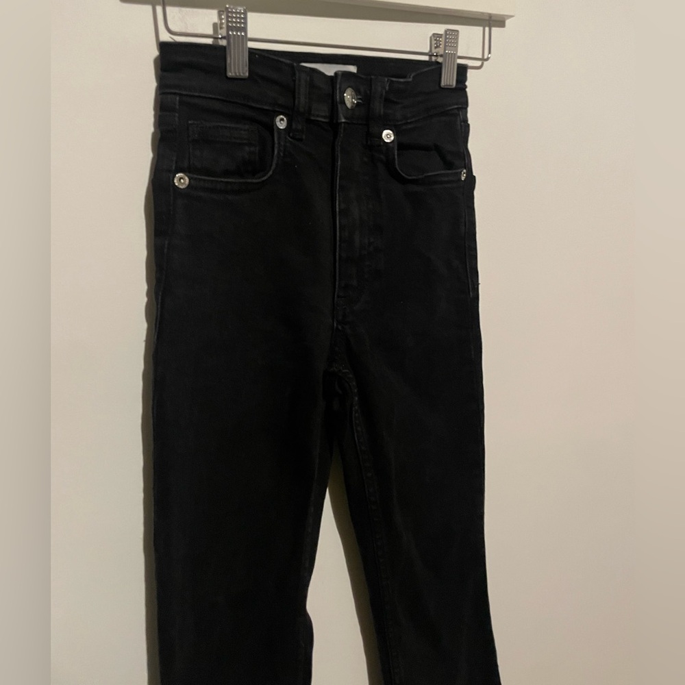Zara high rise flare‎ pants in black, size 00 - Picture 2 of 7